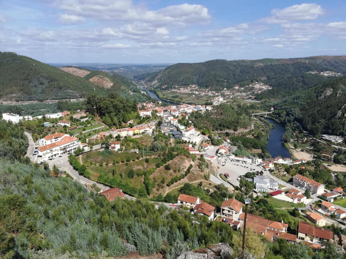 Mondalva Guesthouse Sao Pedro de Alva Dış mekan fotoğraf